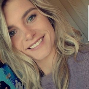 Meet your Posher, Jena